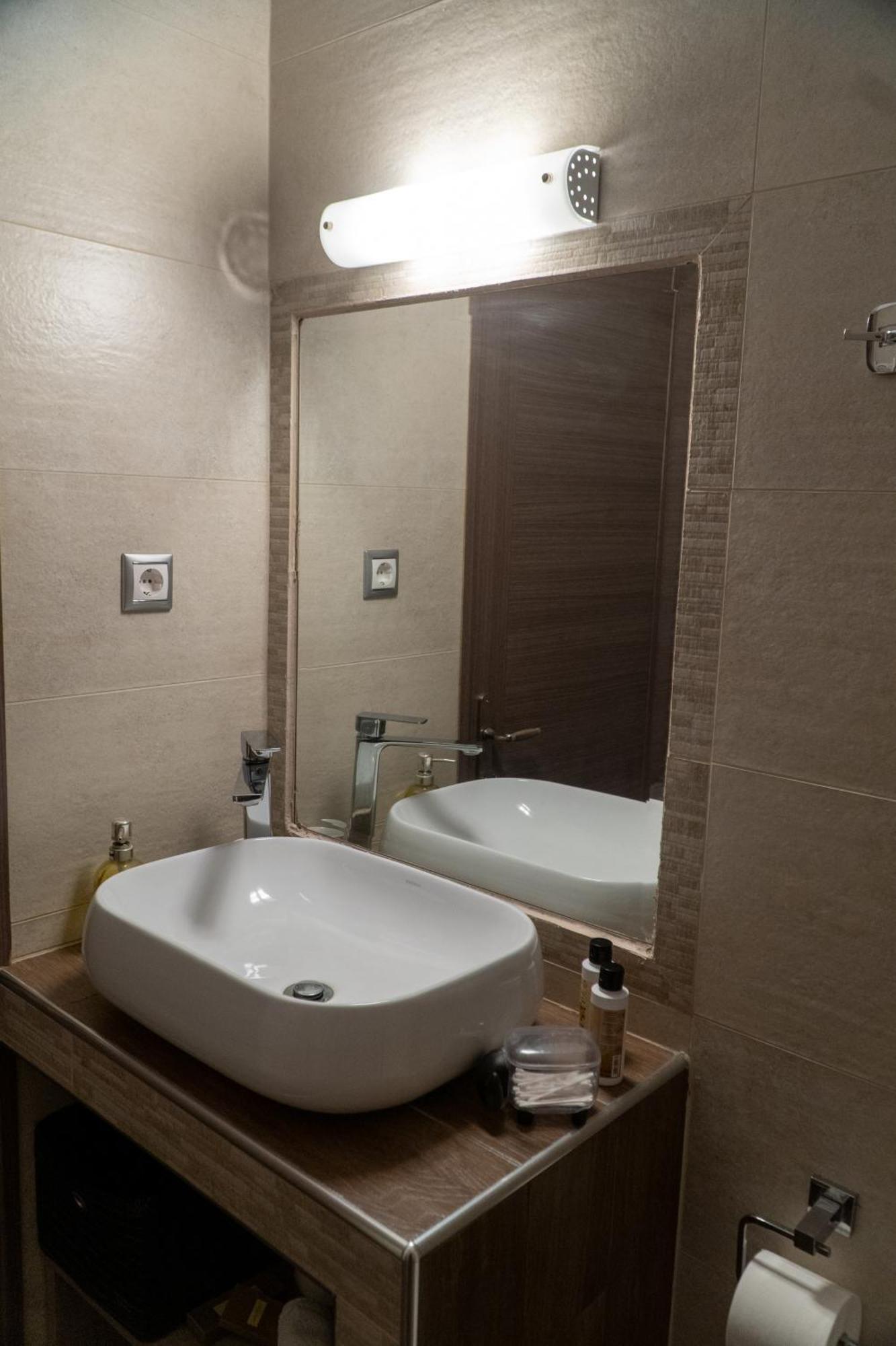 Xenia_Apartments A6 Kozani Buitenkant foto